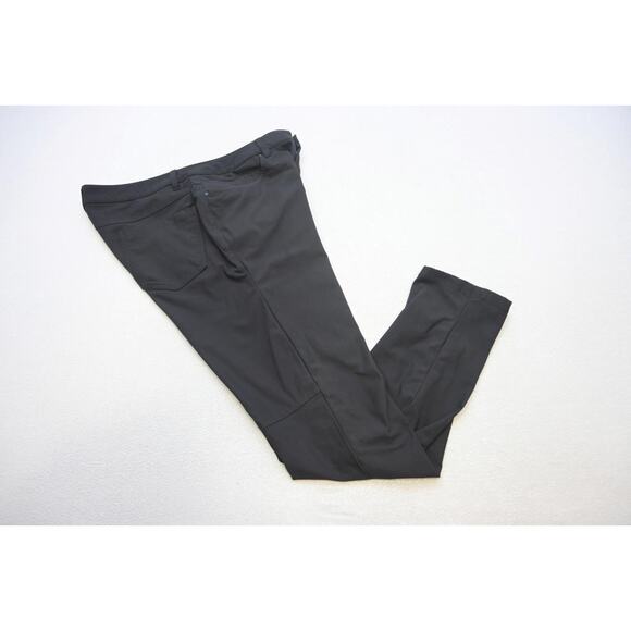 Lululemon Golf Pants Tapered Performance Black Flat Athletic Mens Size 34 x 32 - Picture 1 of 6